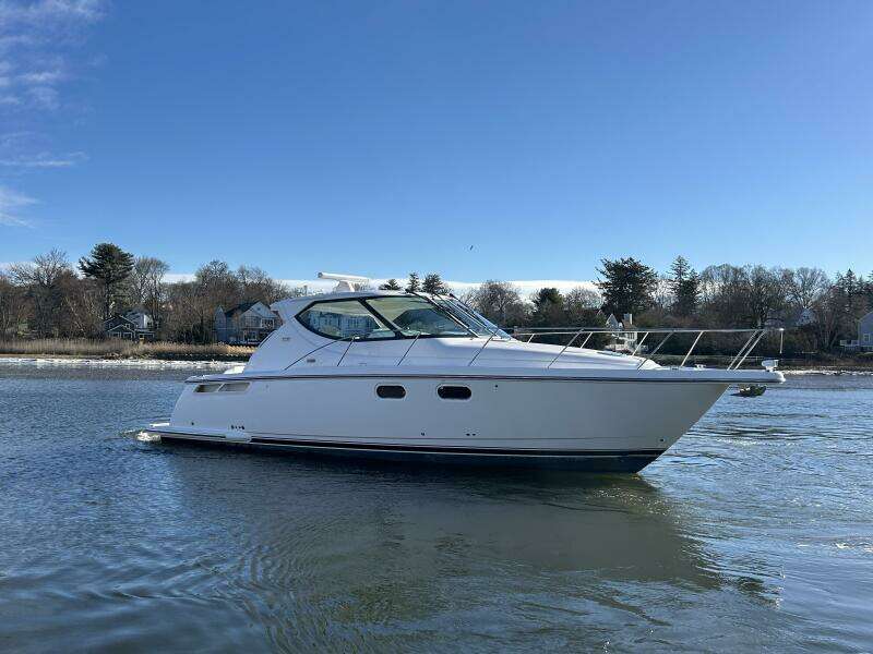 39ft Tiara Yachts Yacht For Sale