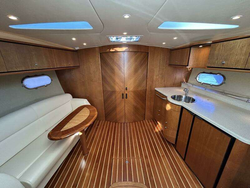 39ft Tiara Yachts Yacht For Sale