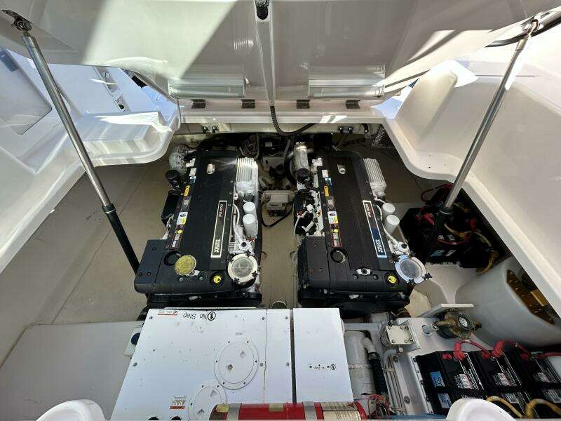 39ft Tiara Yachts Yacht For Sale