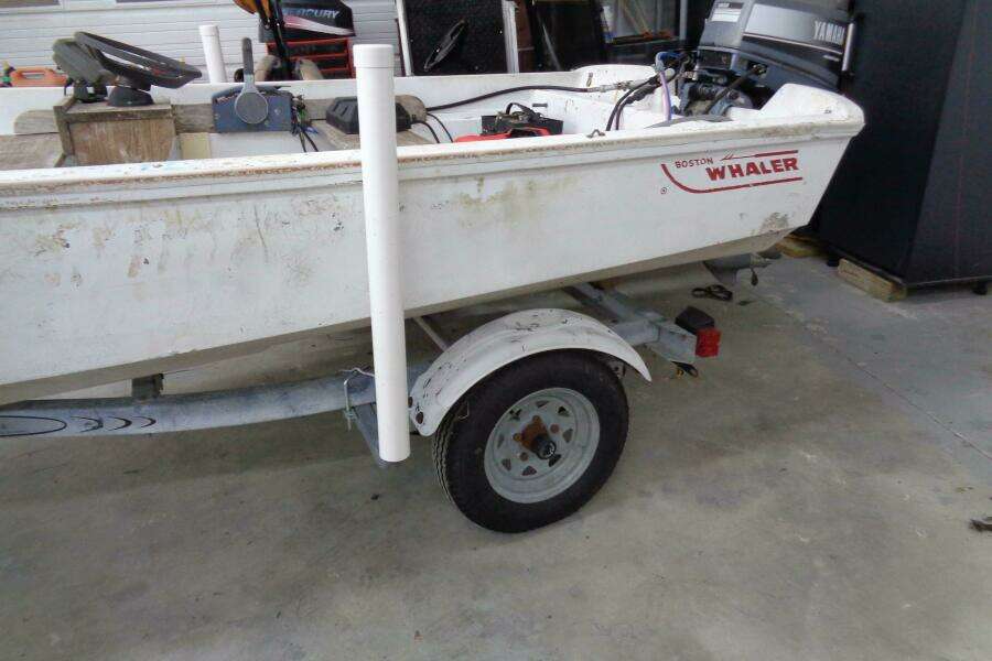 13ft Boston Whaler Yacht For Sale