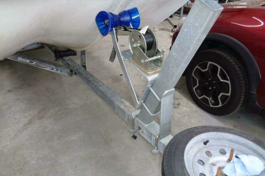 13ft Boston Whaler Yacht For Sale