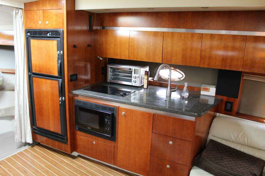Cinta 42ft Cruisers Yachts Yacht For Sale