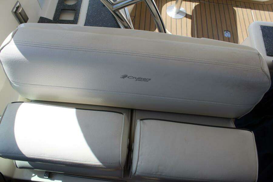 Cinta 42ft Cruisers Yachts Yacht For Sale