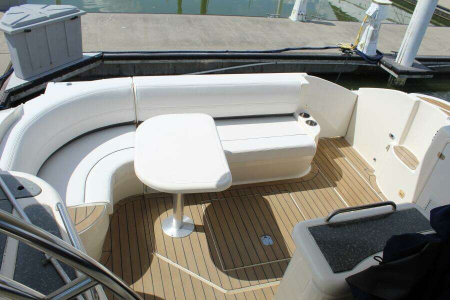 Cinta 42ft Cruisers Yachts Yacht For Sale