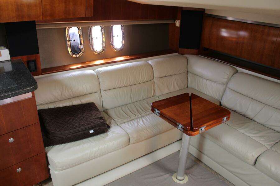 Cinta 42ft Cruisers Yachts Yacht For Sale