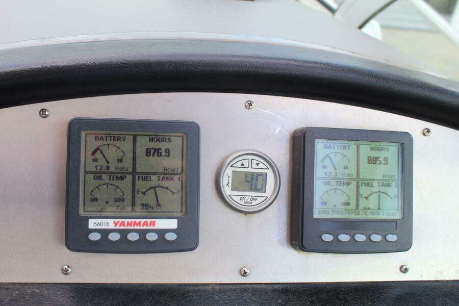 Cinta 42ft Cruisers Yachts Yacht For Sale