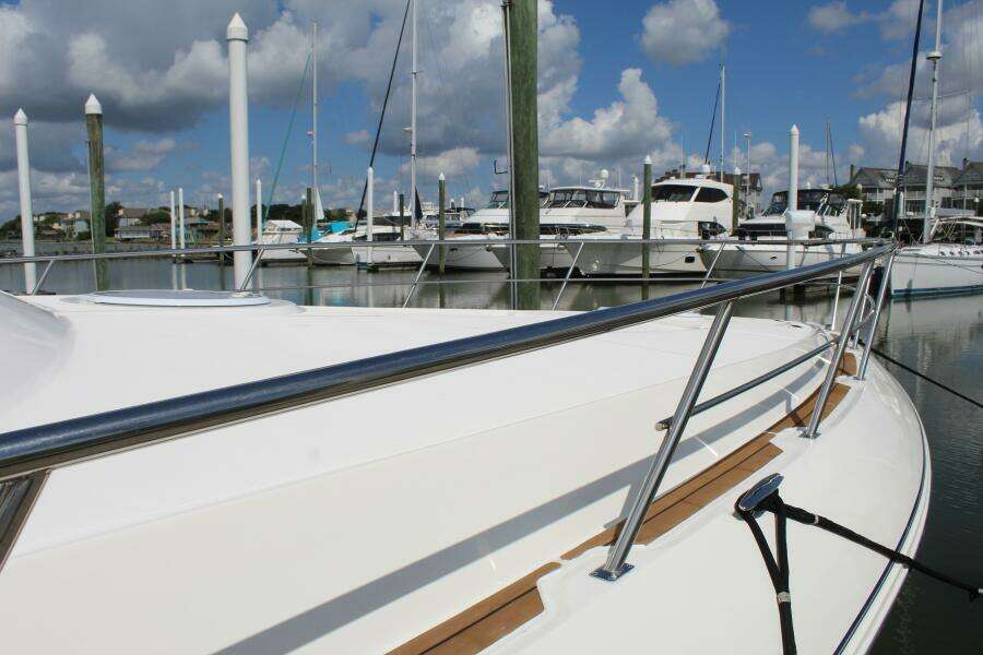 Cinta 42ft Cruisers Yachts Yacht For Sale