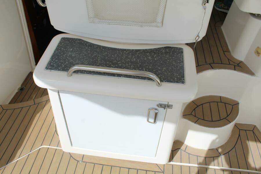 Cinta 42ft Cruisers Yachts Yacht For Sale