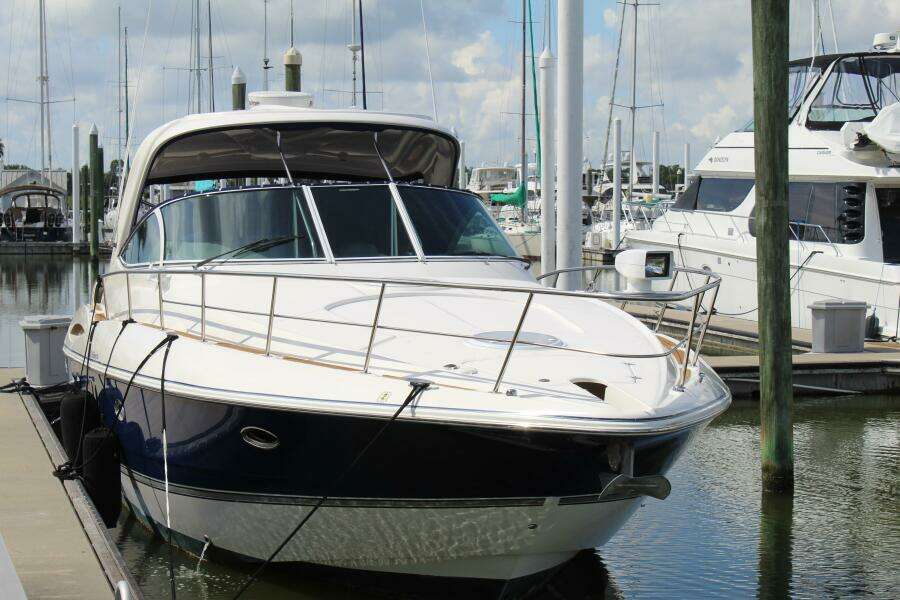 Cinta 42ft Cruisers Yachts Yacht For Sale