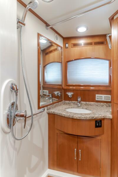59' 2008 Grand Banks 59 Aleutian RP