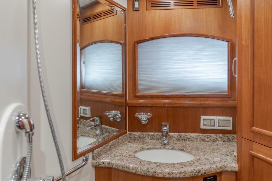 59' 2008 Grand Banks 59 Aleutian RP