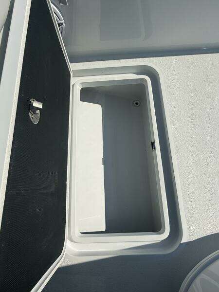 26ft Yellowfin Yacht For Sale