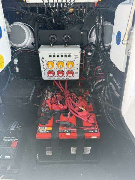 26ft Yellowfin Yacht For Sale