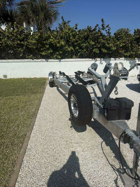 26ft Yellowfin Yacht For Sale