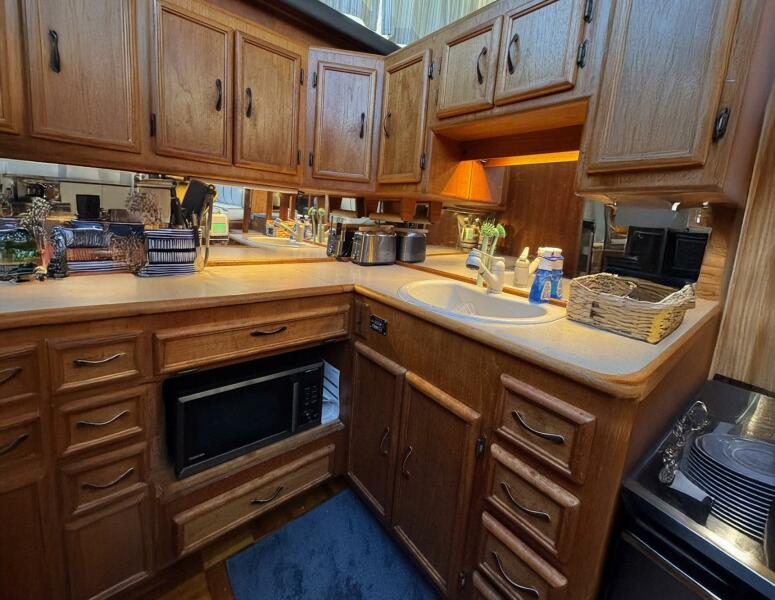 42' 1993 Jersey Dawn III