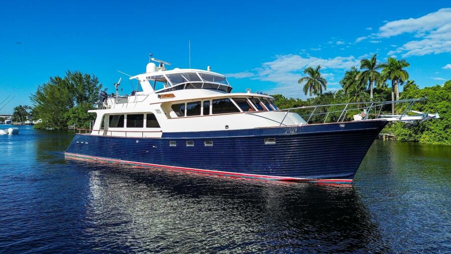 70' 2003 Marlow 70E