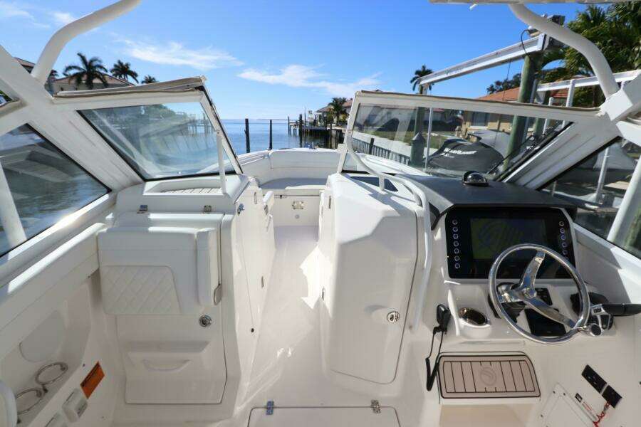 26ft Edgewater Yacht For Sale