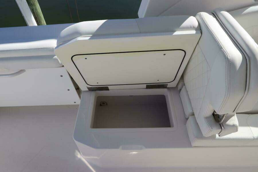 26ft Edgewater Yacht For Sale