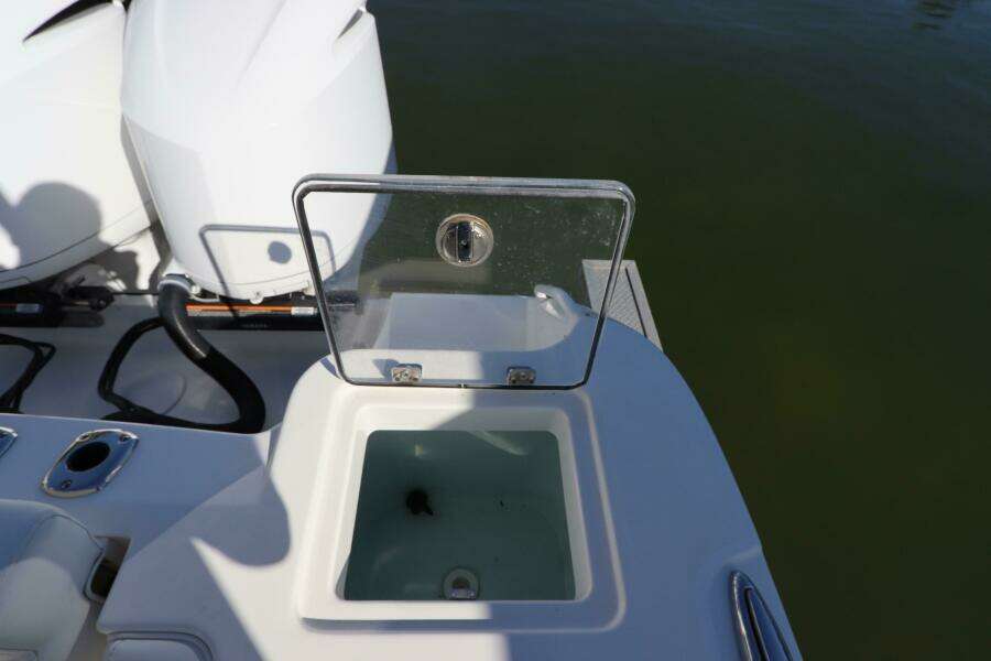 26ft Edgewater Yacht For Sale