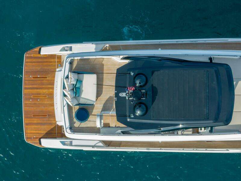 72ft Ferretti Yachts Yacht For Sale
