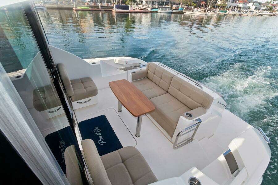 2017 Tiara 39 Coupe - POUR IT ON