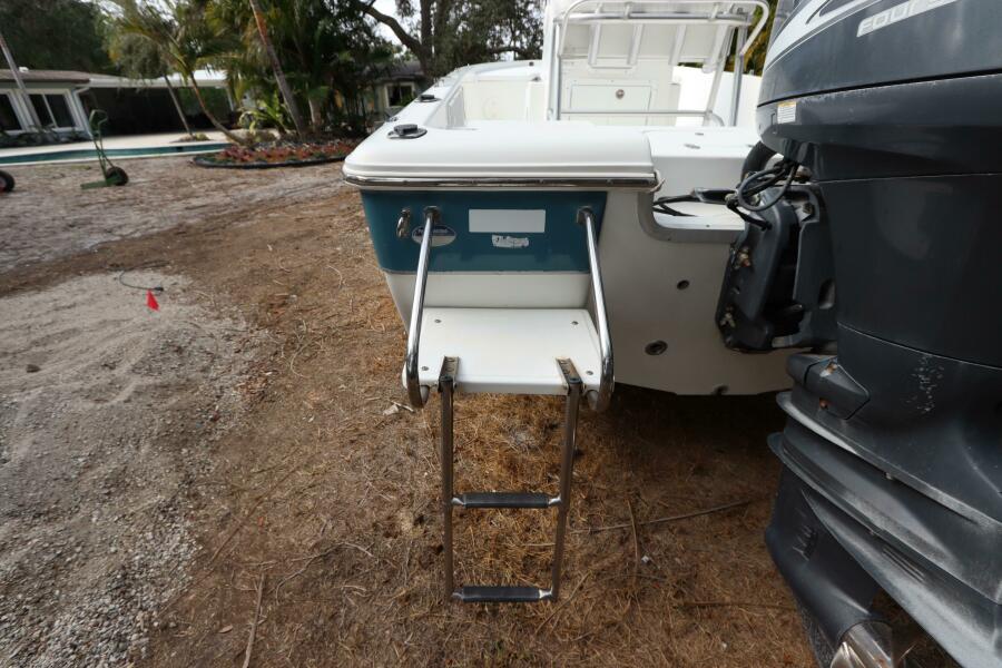 21' 2010 Sea Hunt XP 21