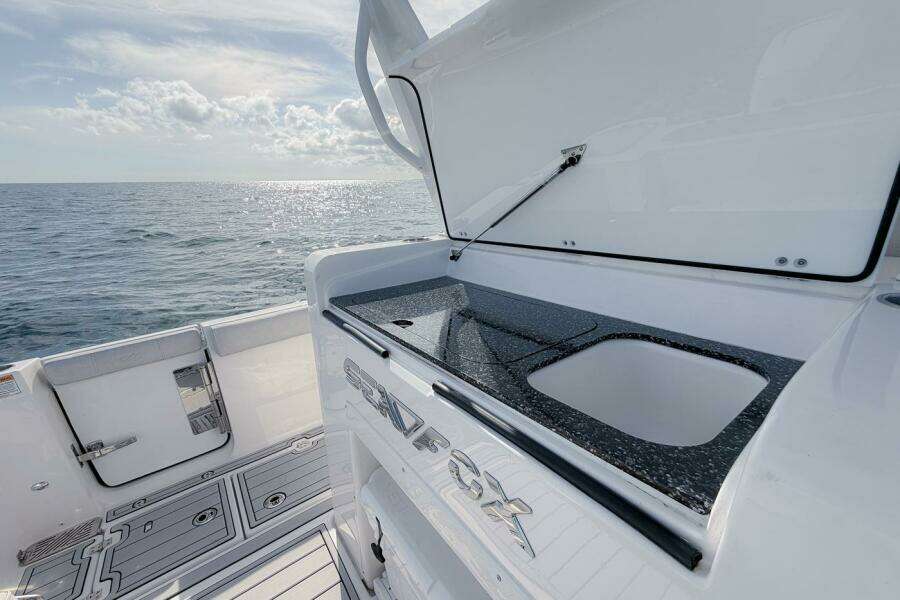 32ft Sea Fox Yacht For Sale