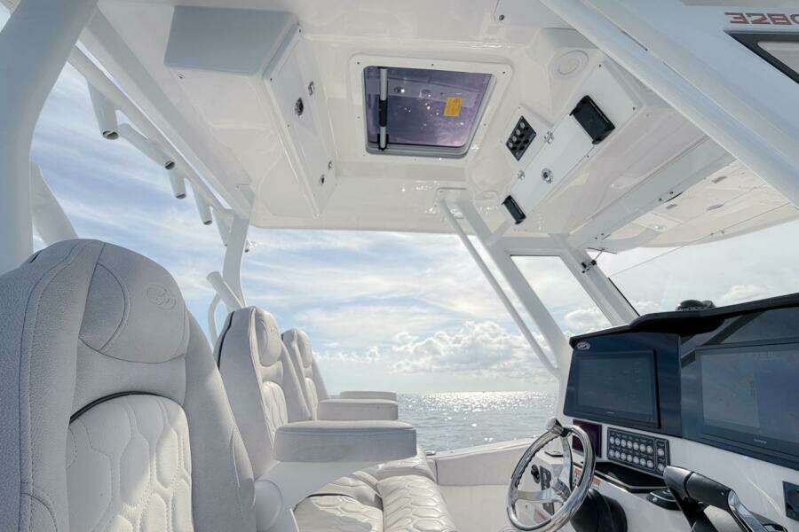 32ft Sea Fox Yacht For Sale