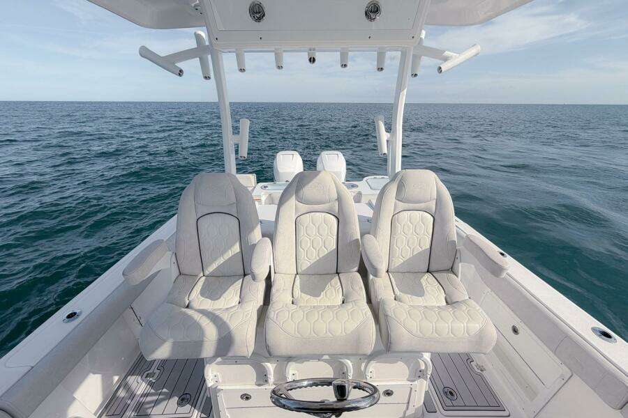 32ft Sea Fox Yacht For Sale