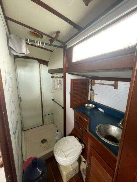 Phantom 44ft Reliance Yacht For Sale