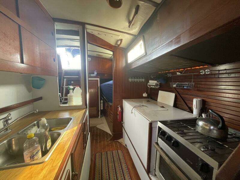 Phantom 44ft Reliance Yacht For Sale