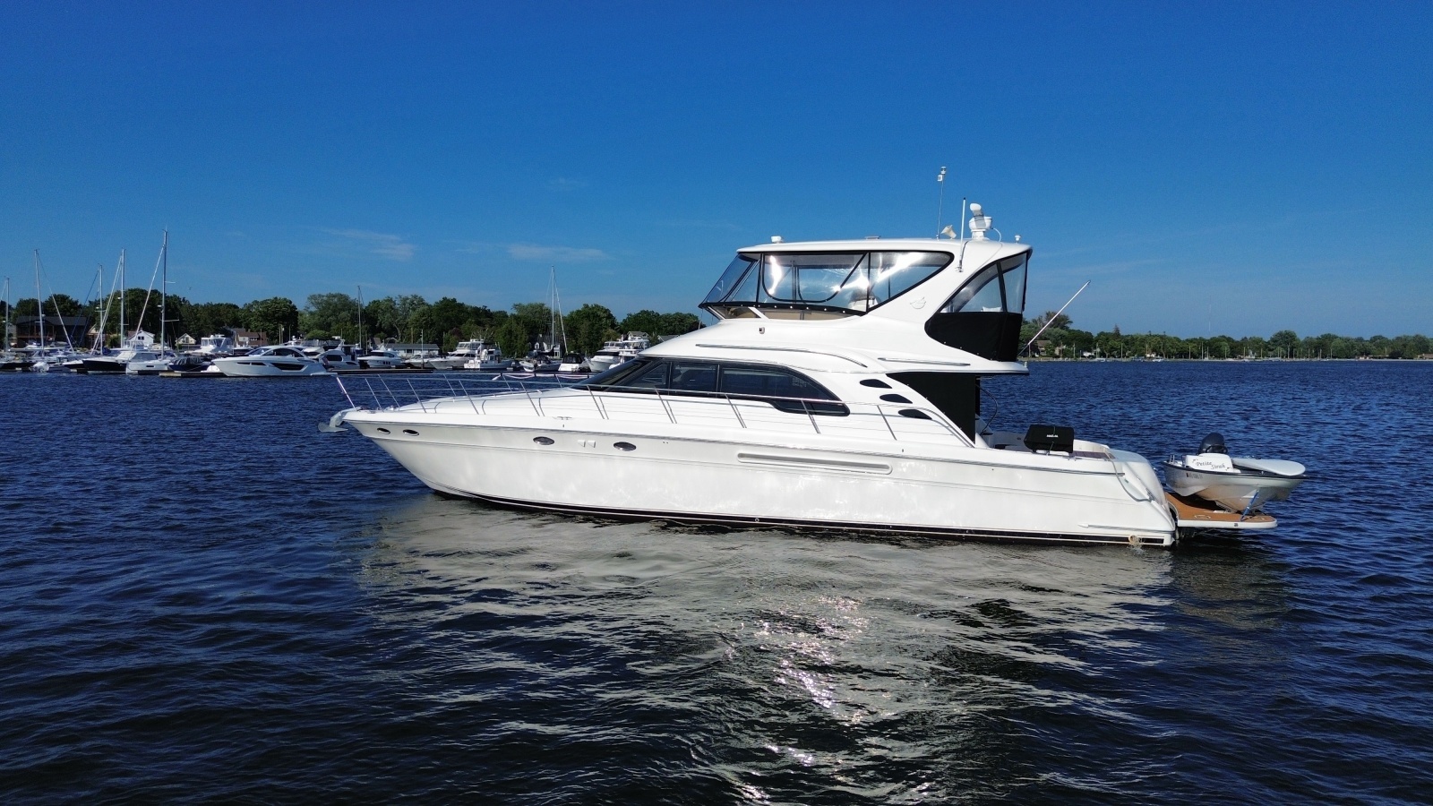 1999 Sea Ray 560 Sedan Bridge