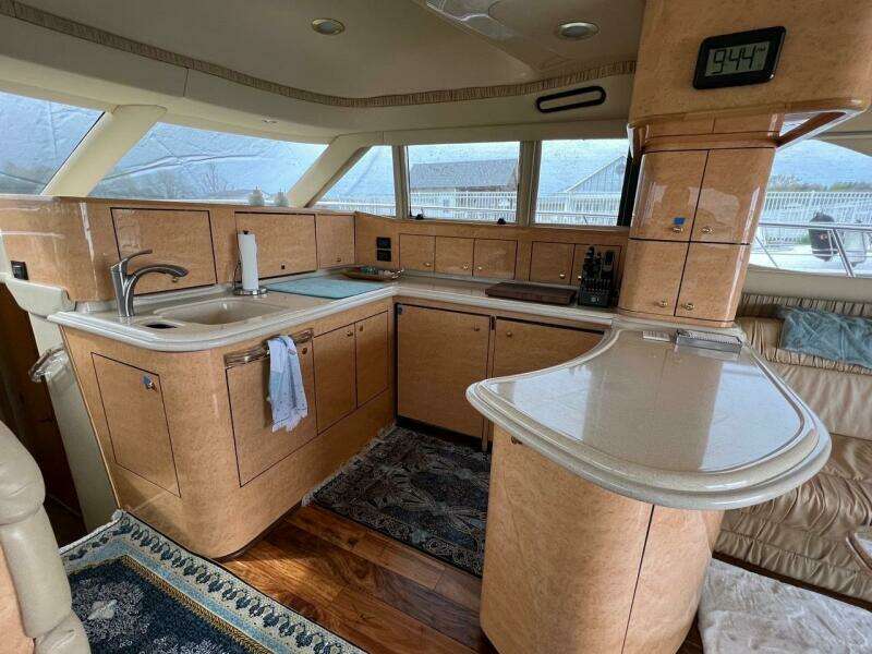 56ft Sea Ray Yacht For Sale