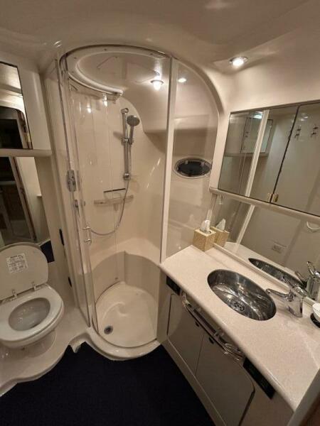 56' 1999 Sea Ray 560 Sedan Bridge