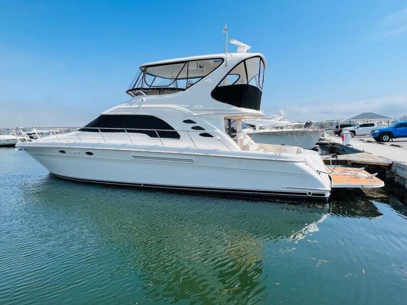 56' 1999 Sea Ray 560 Sedan Bridge