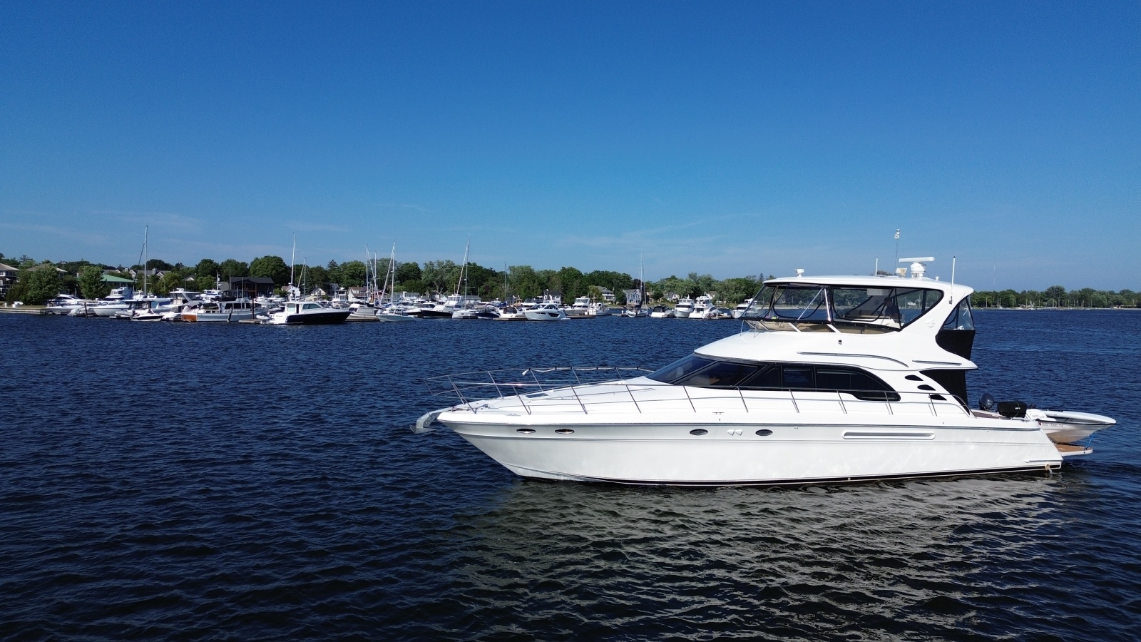 1999 Sea Ray 560 Sedan Bridge