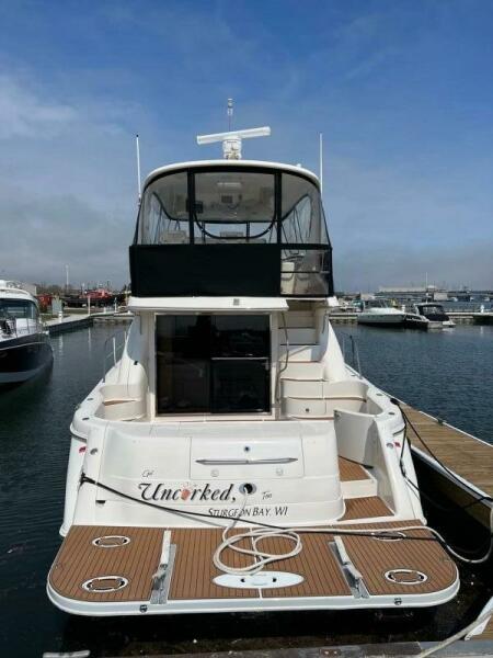 56' 1999 Sea Ray 560 Sedan Bridge