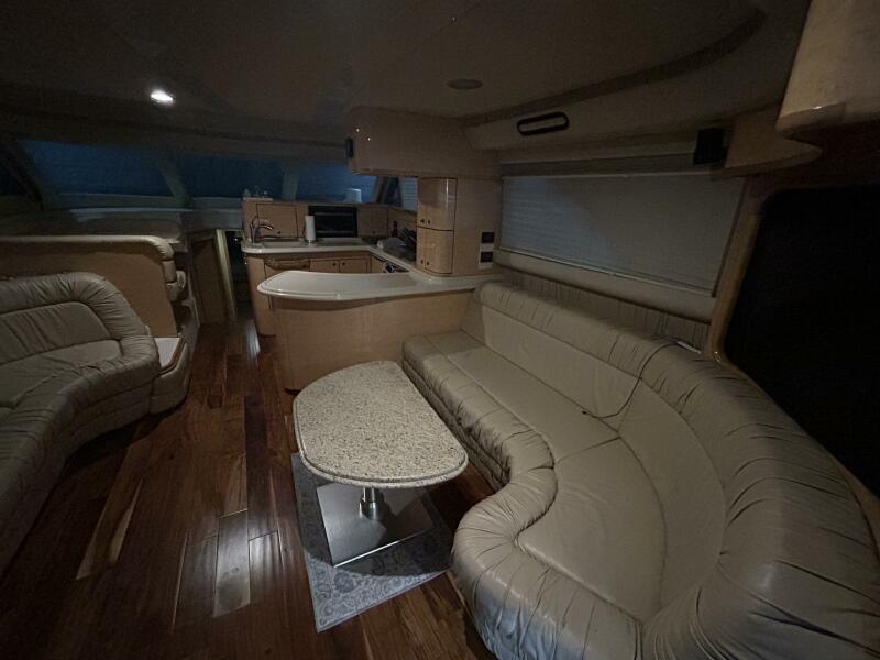 56' 1999 Sea Ray 560 Sedan Bridge
