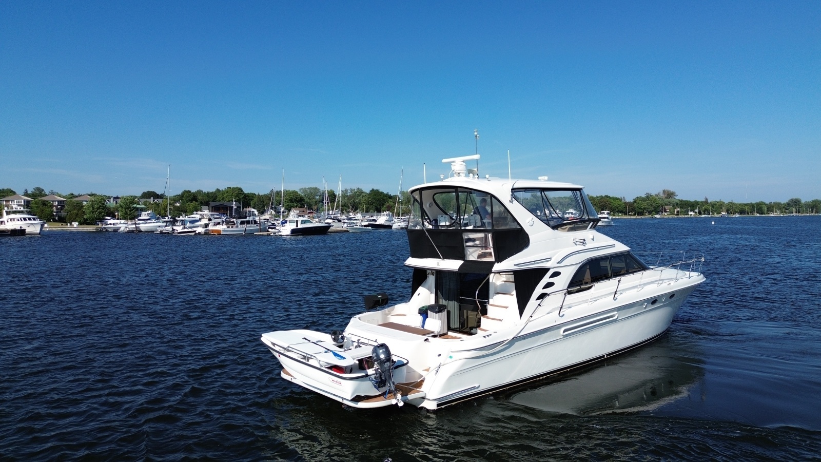 1999 Sea Ray 560 Sedan Bridge