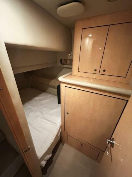 56' 1999 Sea Ray 560 Sedan Bridge