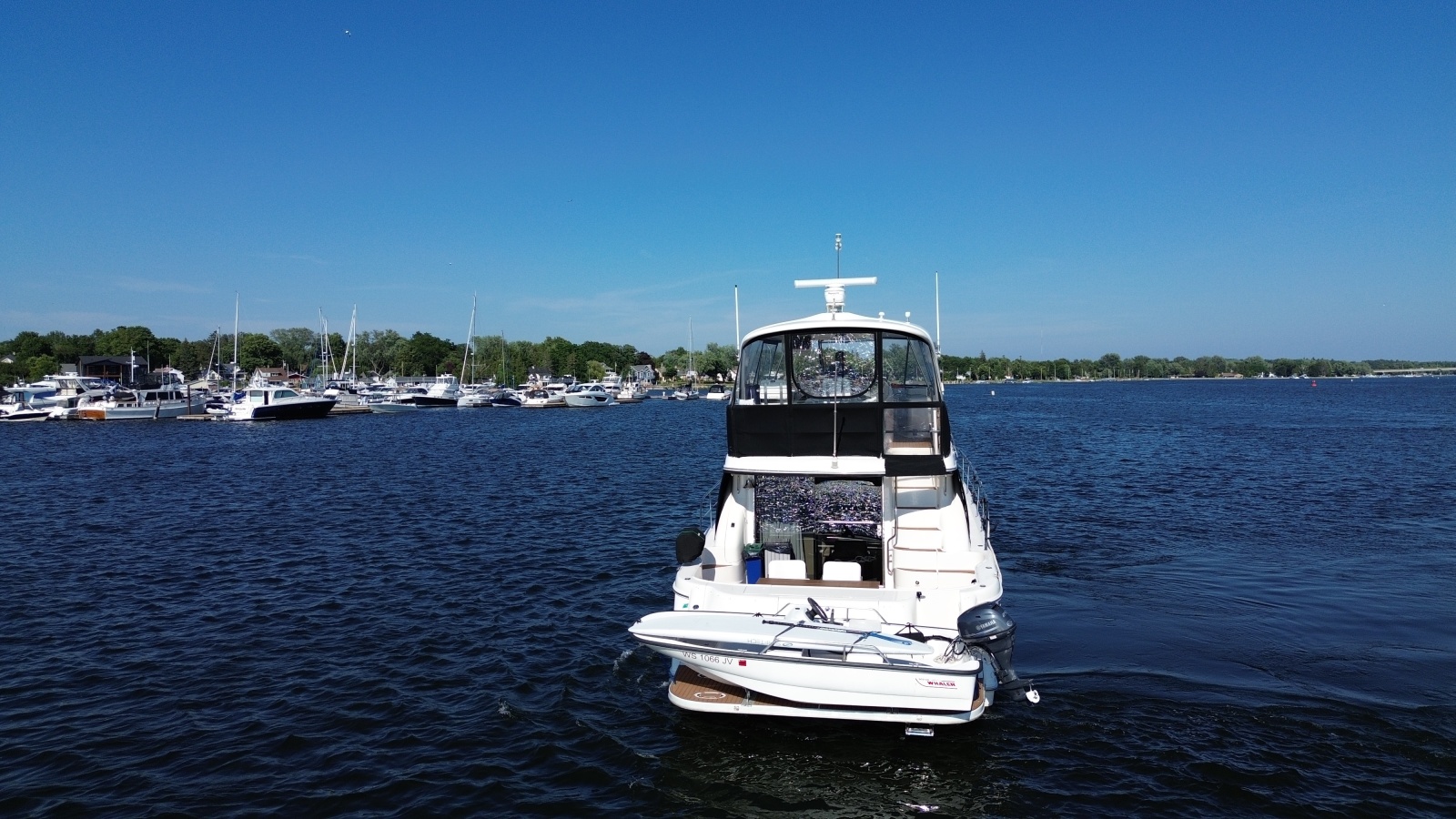 1999 Sea Ray 560 Sedan Bridge
