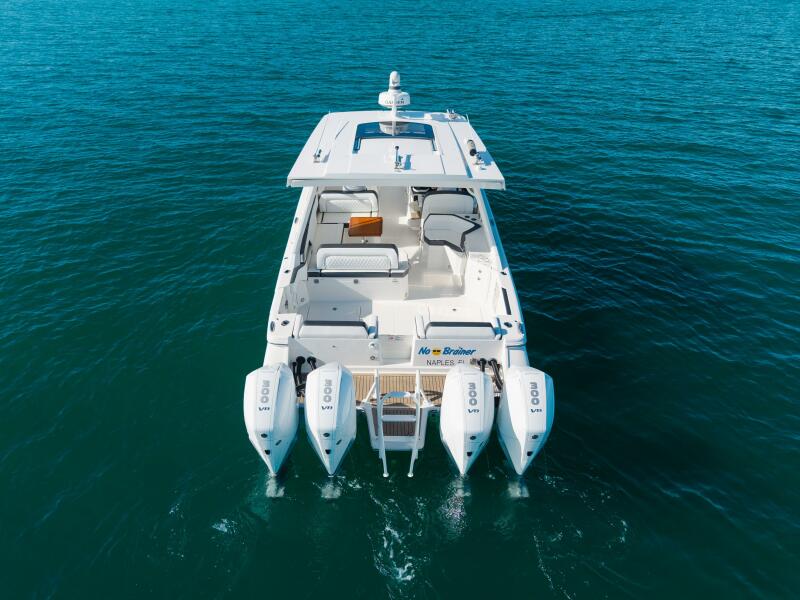 40' 2024 World Cat 400 DC-X