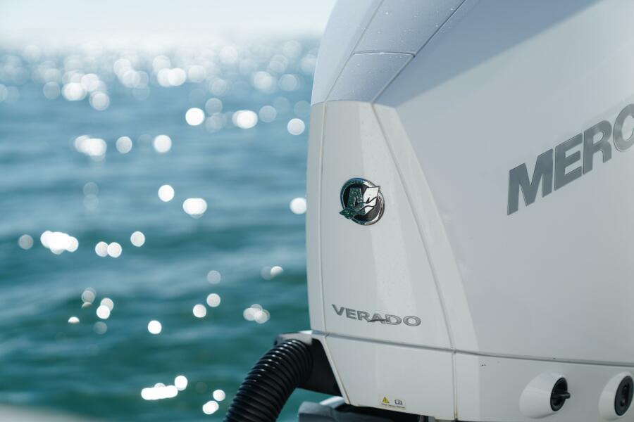 40' 2024 World Cat 400 DC-X