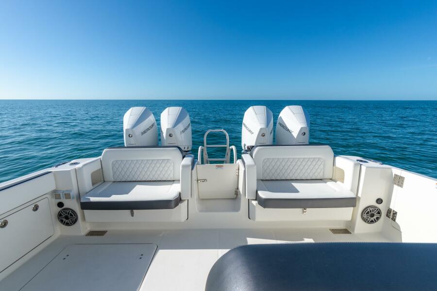 40' 2024 World Cat 400 DC-X