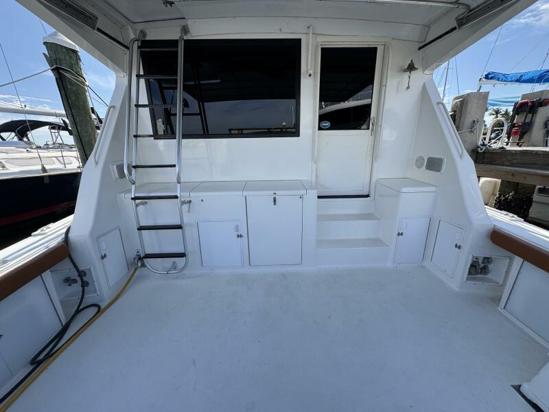 58' 1995 Viking 58 Convertible