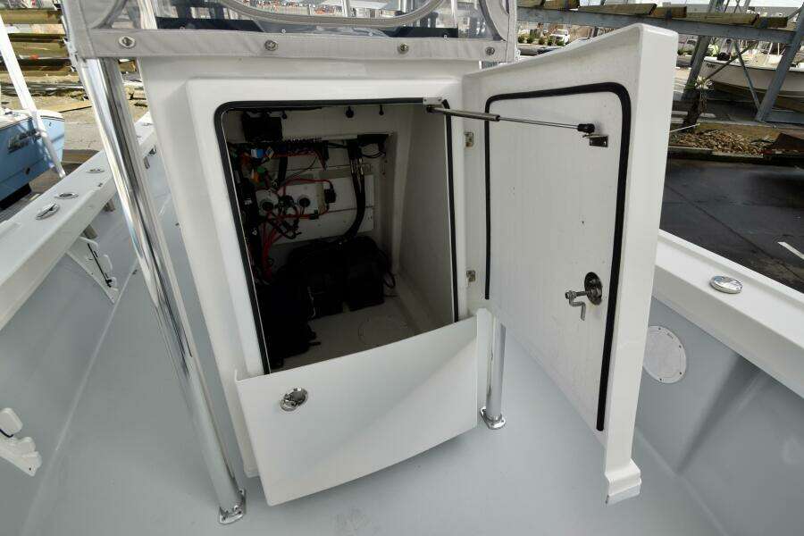 24ft Pair Customs Yacht For Sale