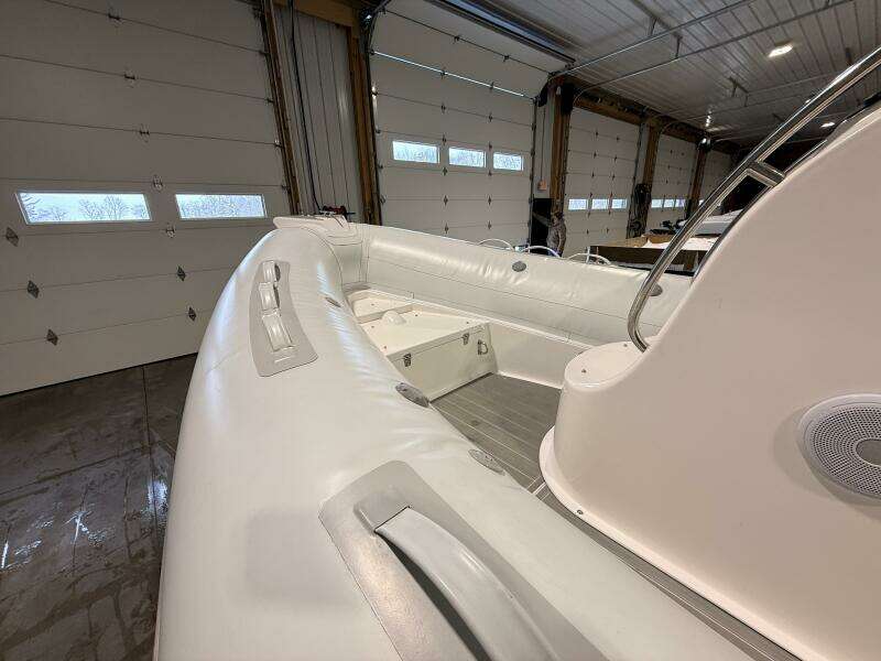19ft Paradise Powerboats Yacht For Sale