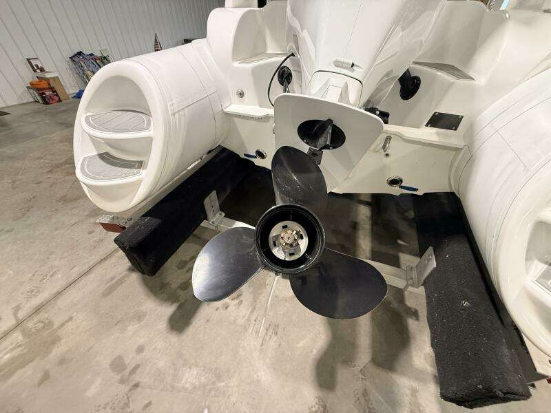 19ft Paradise Powerboats Yacht For Sale