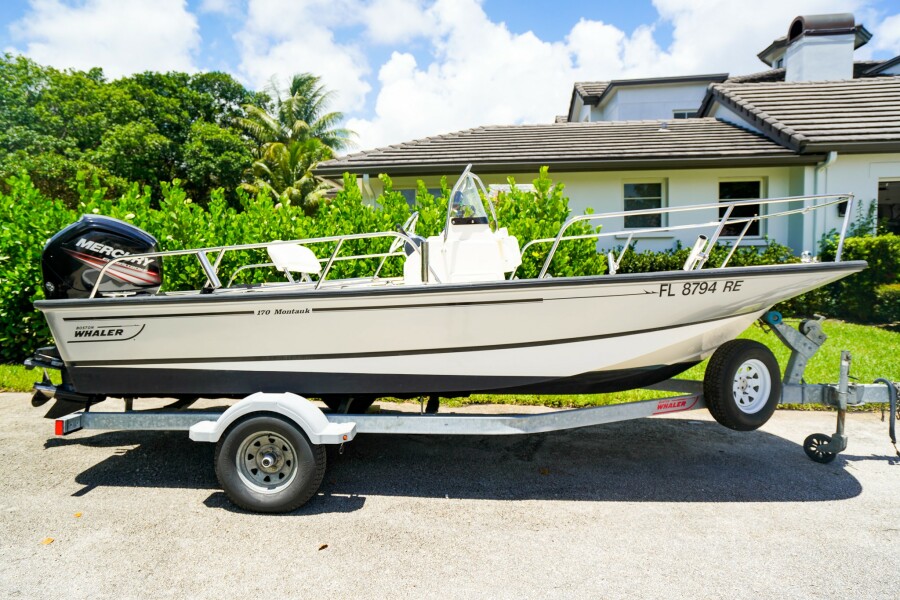 17' 2016 Boston Whaler 170 Montauk
