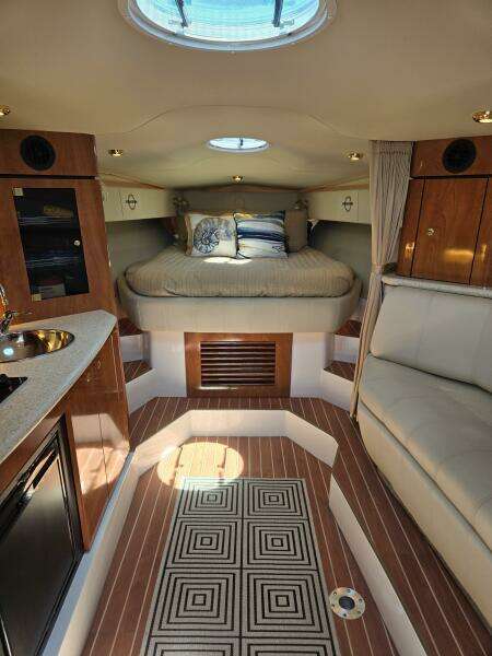 38ft Fountain Yacht For Sale